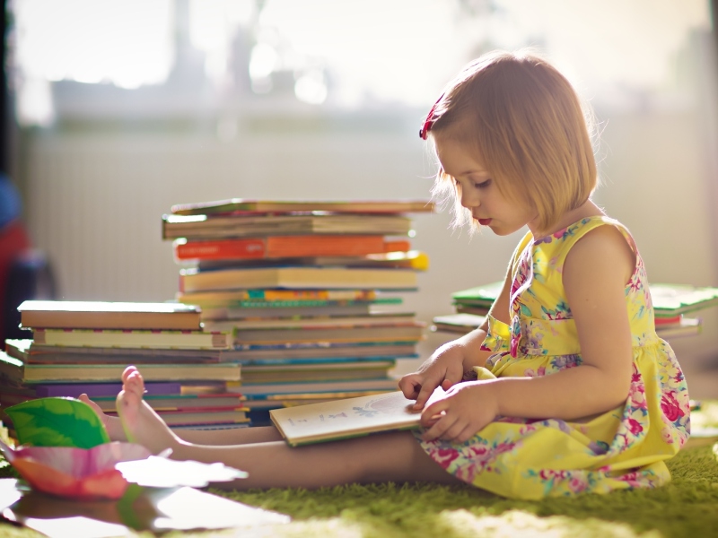 10 كتب كلاسيكية خالدة لتقرأها مع أطفالك