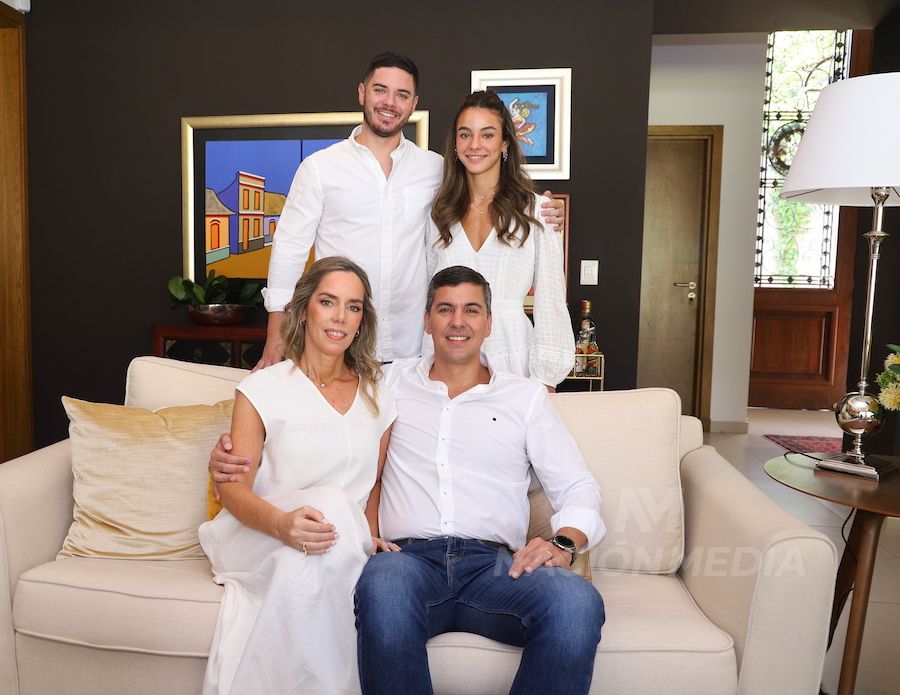 زوجة رئيس الباراغواي الجديد