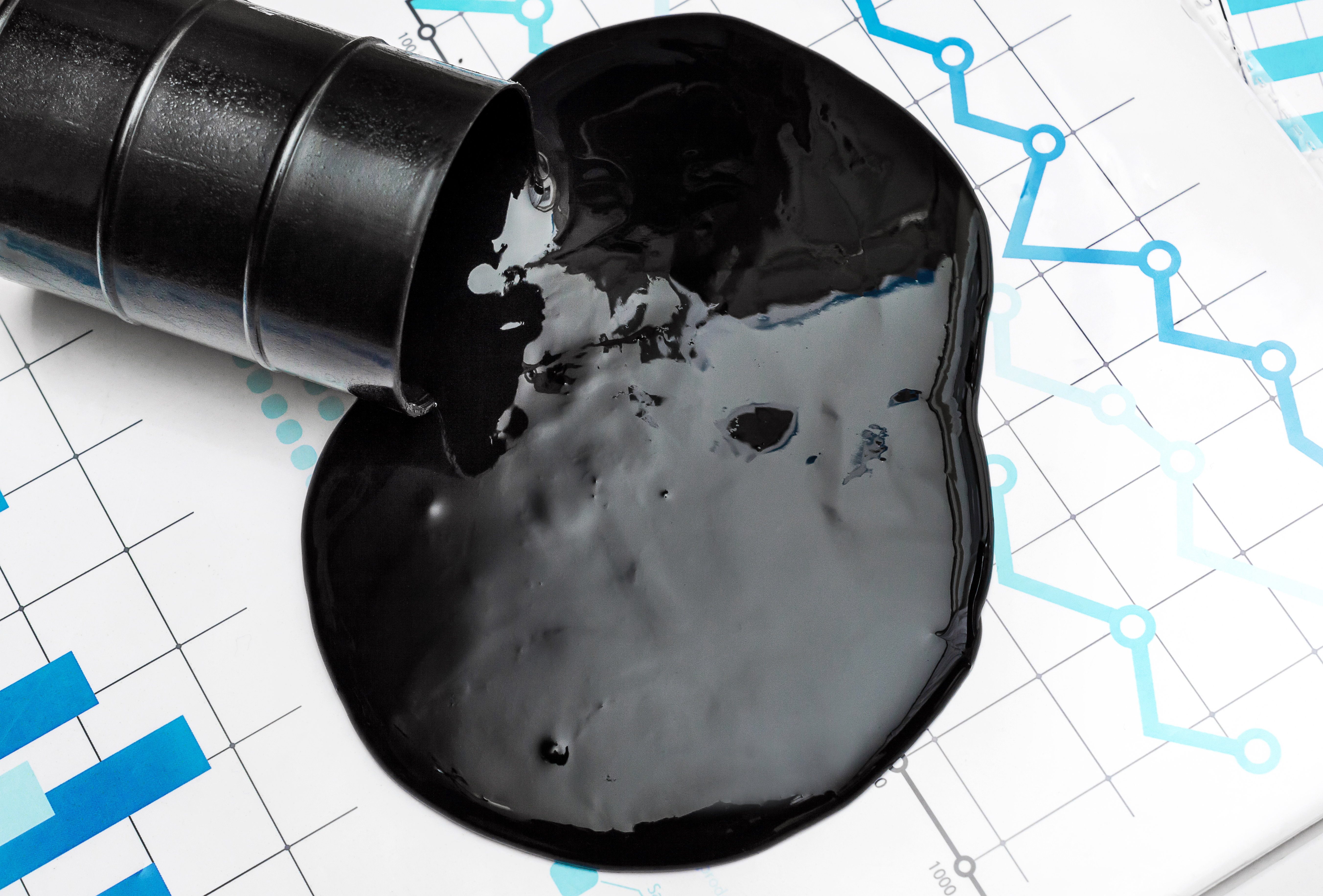 Stuck in OPEC+’ trap, oil prices fall again