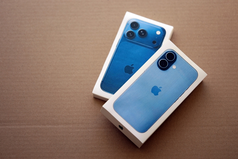 iPhone 17