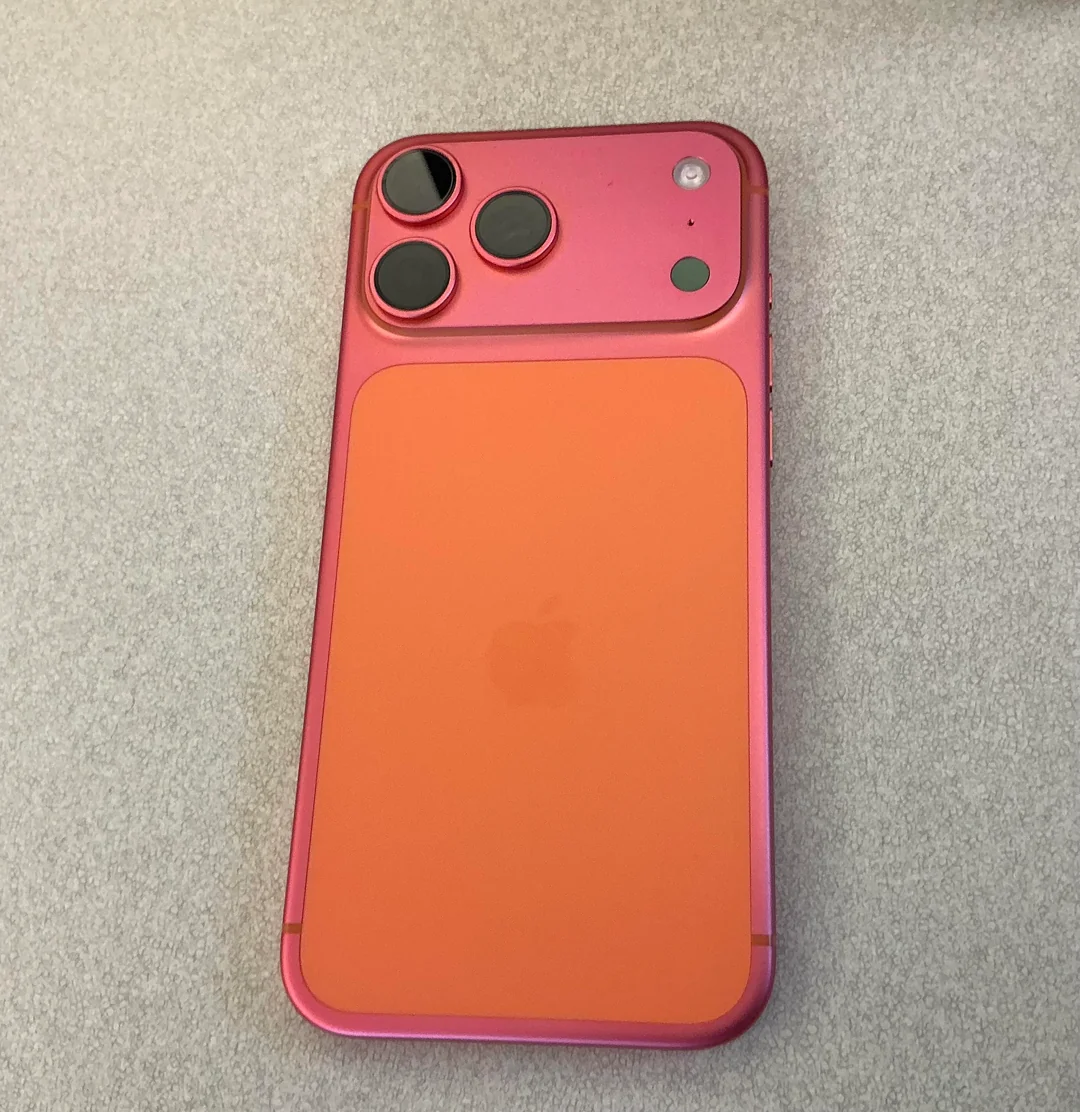iPhone 17
