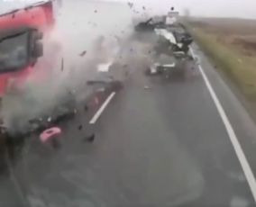 حوادث الطرق تودي بحياة مشجعين يونانيين في طريقهم إلى مباراة ليون