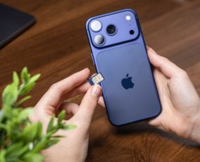 iPhone 17