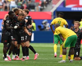 فرحة كندا وصدمة جنوب أفريقيا خلال منافسات كأس العالم 2026
