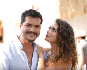 Alperen Duymaz & Özge Yağız
