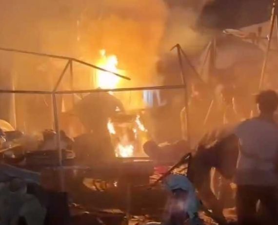 قصف خيام نازحين