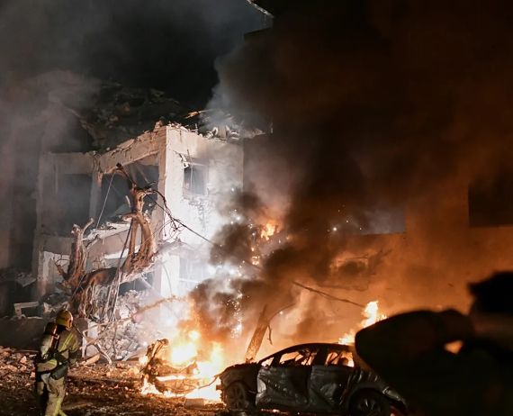 قصف تل أبيب