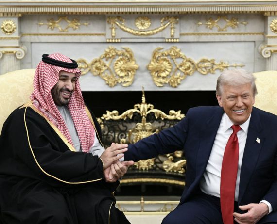 Saudi crown prince reportedly urges Trump to intensify strikes on Iran