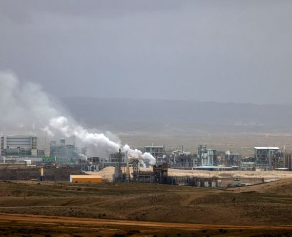 Iran retaliates with strikes on Israeli chemical plant and Gulf aluminium sites