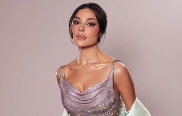 النجمة نادين نجيم تتألق بفستان من تمارا رالف في حفل Joy Awards