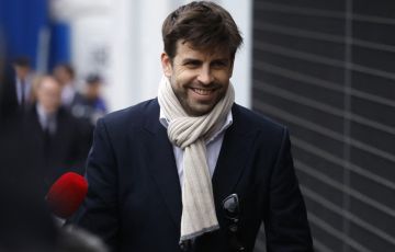 بيكيه يسخر من أربيلوا بعد بداية كارثية مع ريال مدريد