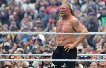 بروك ليسنر يودع الحلبات بسيناريو غير متوقع