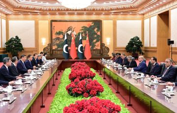 China and Pakistan deepen strategic partnership during Shehbaz Sharif’s Beijing visit