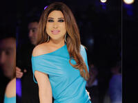 She dazzled in a blue dress in one of the live shows