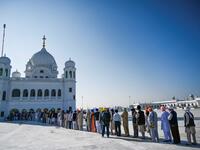 Hundreds of Indian Sikhs made a historic pilgrimage to Pakistan, crossing through a white gate to reach one of their religion's holiest sites (Twitter)