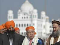 United Nations Secretary-General Antonio Guterres (C) speaks to the media during his visit the Sikh Shrine of Baba Guru Nanak Dev at Gurdwara Darbar Sahib in the Pakistani town of Kartarpur, near the Indian border, on February 18, 2020. Aamir QURESHI / AFP