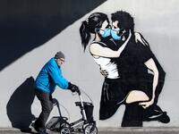 The result is usually a very heteronormative visual discourse, reminiscent of images conjuring up the “romance of protest,” as in this stencil by Norwegian artist Pøbel. (Facebook/ Pøbel)