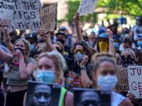 House Democratic leader Nancy Pelosi said the video footage showed there was no excuse for his death."We saw a murder take place before our very eyes. And so the fact that the officers were fired, that's one thing, but there has to be some justice in all of this," she said. kerem yucel / AFP