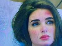 وقعت الممثلة المصرية ياسمين صبري بطلة مسلسل "فرصة ثانية" في خطأ اعتبره البعض "فادح؛ حين ظهرت في الحلقة الأولى من مسلسلها بمكياج كامل بعد إصابتها في حادث سير. 