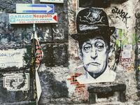 Narrow alley with street art in Naples, Italy/Photo by Ewelina Lepionko