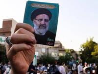 وفي عام 2016 عيّنه المرشد علي خامنئي على رأس منظمة آستان قدس رضوي، كما تولى منصب المدعي العام في البلاد.