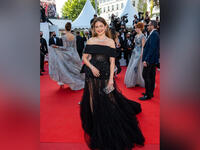 Lebanese presenter Raya Abirached's 1st look - Dress by GEORGES HOBEIKA