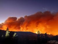 The #caldorfire made a hard push into the Lake Tahoe basin overnight. It also burned part of the Sierra ski resort shown here. More than 650 structures have burned and thousands more continue to be threatened.