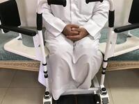 الجلوس في مقاعد ومرافق كبار السن أو الأماكن المخصصة من قبل الحكومة وملاك المباني لذوي الاحتياجات الخاصة – 200 ريال سعودي.