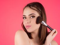 نصائح لمكياج رومانسي وخفيف للعروس أثناء شهر العسل