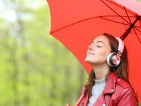 أغاني عربية وأجنبية عن الشتاء