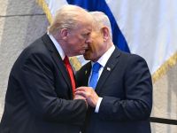 Israeli Prime Minister Benjamin Netanyahu whispers to US President Donald Trump (L) at the Israeli parliament, the Knesset, in Jerusalem on October 13, 2025. Hamas handed over the 20 surviving Israeli hostages on October 13 under a ceasefire agreement, as the US President and other world leaders geared up for a summit on Gaza. The releases are part of a ceasefire agreement brokered by the US President, with Israel due in return to free nearly 2,000 detainees held in its jails in exchange. (Photo by SAUL LOEB / POOL / AFP) Trump Reportedly ready to "Punish Netanyahu severely" if Gaza agreement collapses