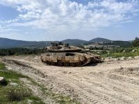 الخط الأزرق