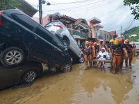 46 dead as Typhoon Kalmaegi unleashes catastrophic floods across the Philippines