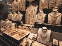 انتعاشة قوية.. الذهب يصعد من قاع أسبوعين والفضة تتعافى