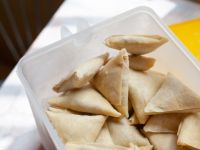 طرق تفريز اللفائف والسمبوسك بسهولة