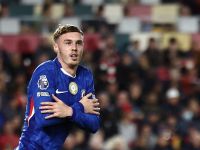 نجم تشيلسي غير مستقر وبانتظار إشارة من مانشستر يونايتد