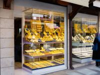 الذهب يصعد بأكثر من 1% مع زيادة الطلب على الملاذات الآمنة بعد القبض على مادورو