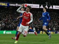 موهبة آرسنال ماكس دومان يخطف الأضواء