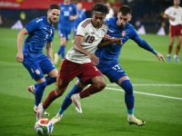 الاتحاد الإسباني يهدئ مخاوف برشلونة حول نجم الفريق الشاب