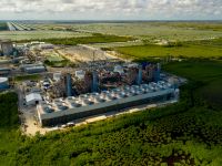 صورة جوية لمفاعلات محطة توليد الطاقة النووية تركيا بوينت في هومستيد، فلوريدا