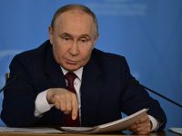 أدلى الرئيس الروسي فلاديمير بوتين بتصريحات للصحفيين في موسكو، عاصمة روسيا، بتاريخ 03.10.2025.