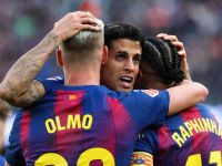 تألق جواو كانسيلو يعزز مكانته في برشلونة