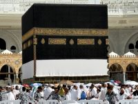 تفسير حلم رؤية شخص ذاهب للحج في المنام للمتزوجة