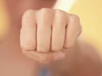 تفسير حلم ضرب الزوجة لزوجها في المنام لابن سيرين