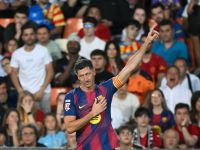 مانشستر يونايتد يترقب موقف ليفاندوفسكي
