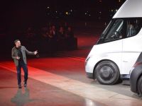 Musk showcasing Tesla Semis