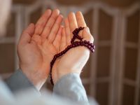 دعاء لأبي المتوفي اللهم أجعله فى جوار رحمتك وآمانك وأكرم نزله وأرفع درجته
