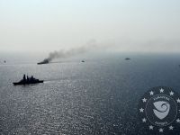 Armed boats approach merchant ship off Yemen, prompting crew to take shelter