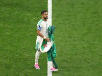 رياض محرز يعتزل اللعب الدولي مع منتخب الجزائر عقب مباراة سويسرا في كأس العالم 2026