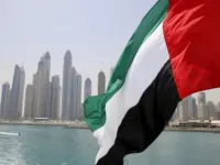 الإمارات توقف جميع الأنشطة والتبادلات التجارية مع إيران
